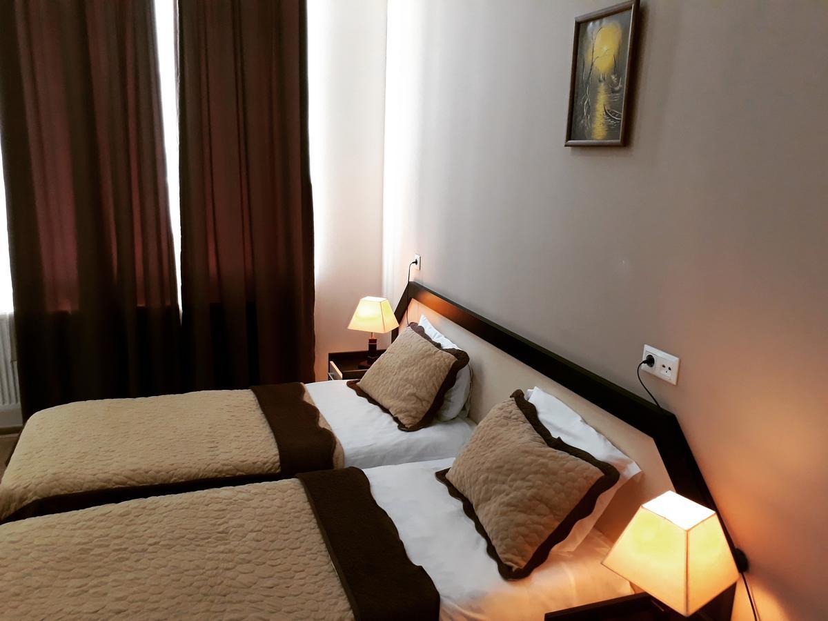 Getaway Hotel Tbilisi Exterior photo